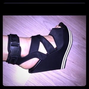 Steve Madden wedges